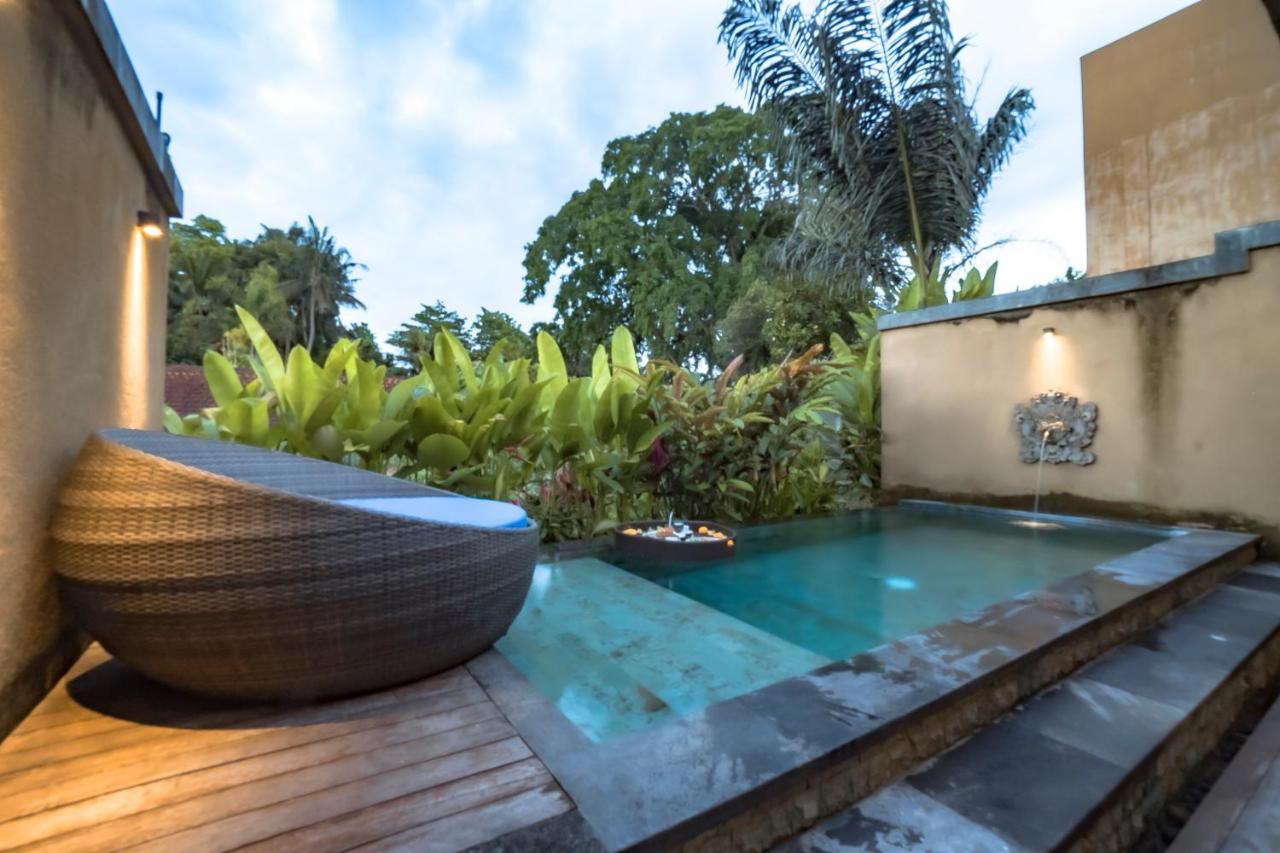 Weda Cita Resort And Spa By Mahaputra أوبود المظهر الخارجي الصورة The swimming pool at the hotel